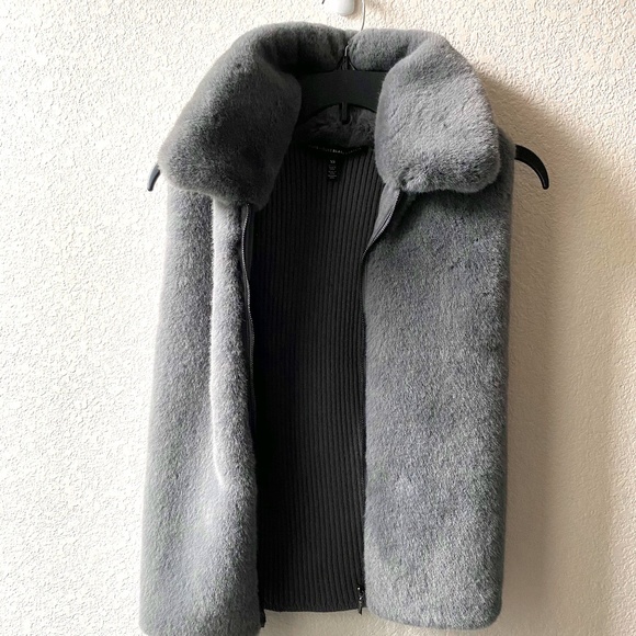 White House Black Market Faux-Fur Vest - Picture 1 of 6